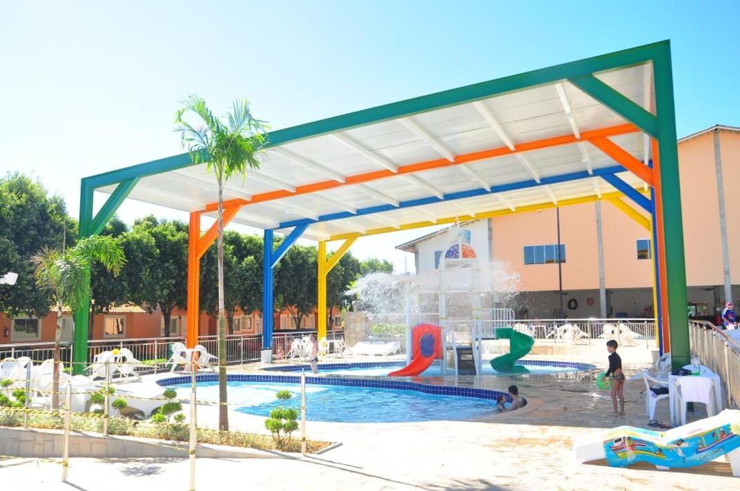 Cd Diroma Fiori Apartment Caldas Novas Exterior photo